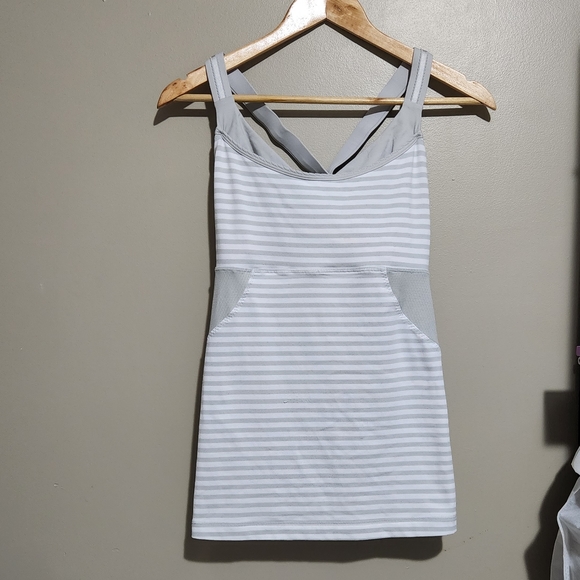 Lululemon Cross My Heart Tank Silver Spoon White Narrow Bold Multi Stripe - Picture 3 of 11